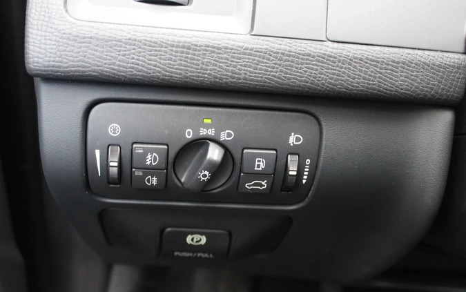 Volvo XC 60 cena 47900 przebieg: 179974, rok produkcji 2009 z Nowa Dęba małe 596